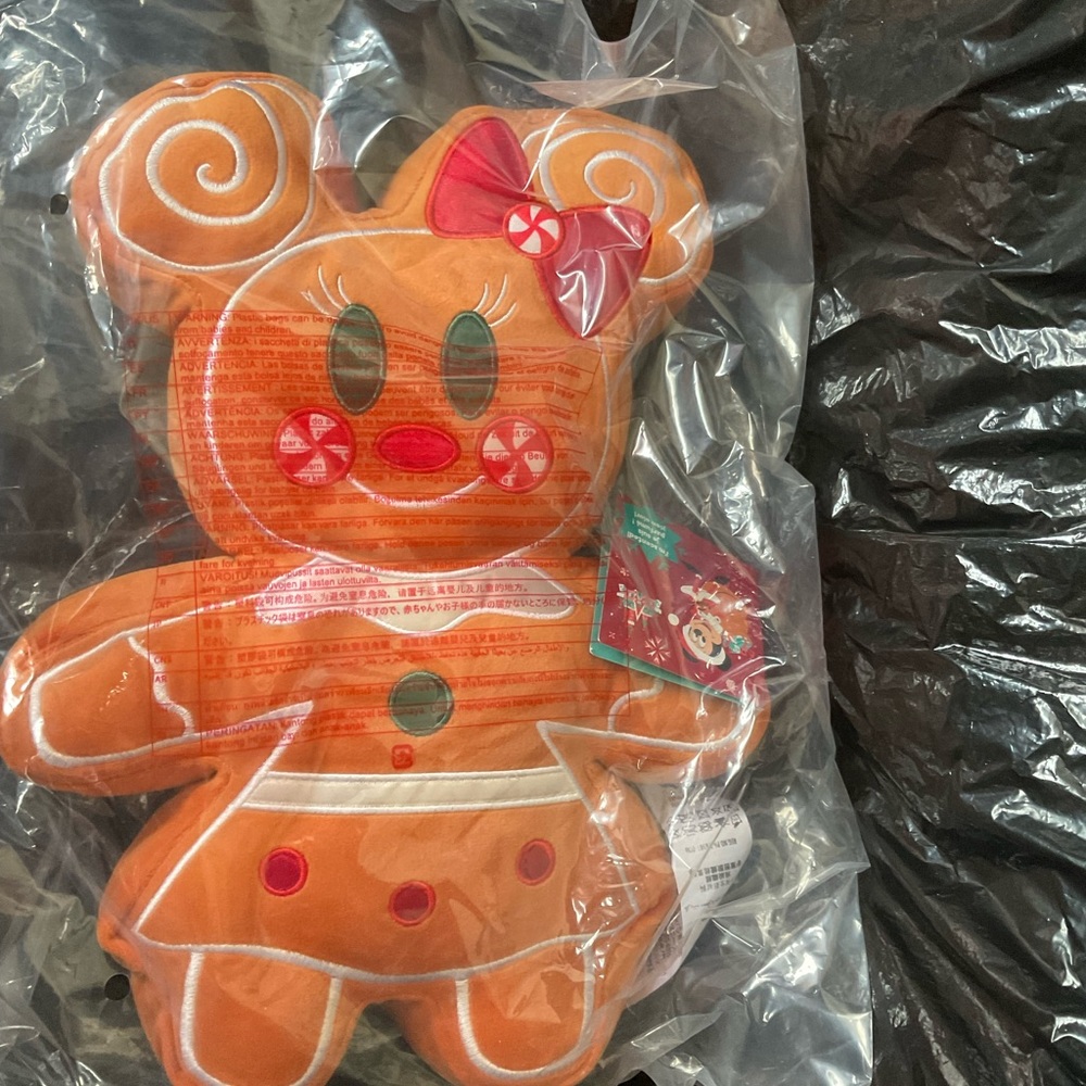 Disney  Christmas   Gingerbread  SET  Minnie and Mickey  plush . Still Smells - Picture 4 of 6